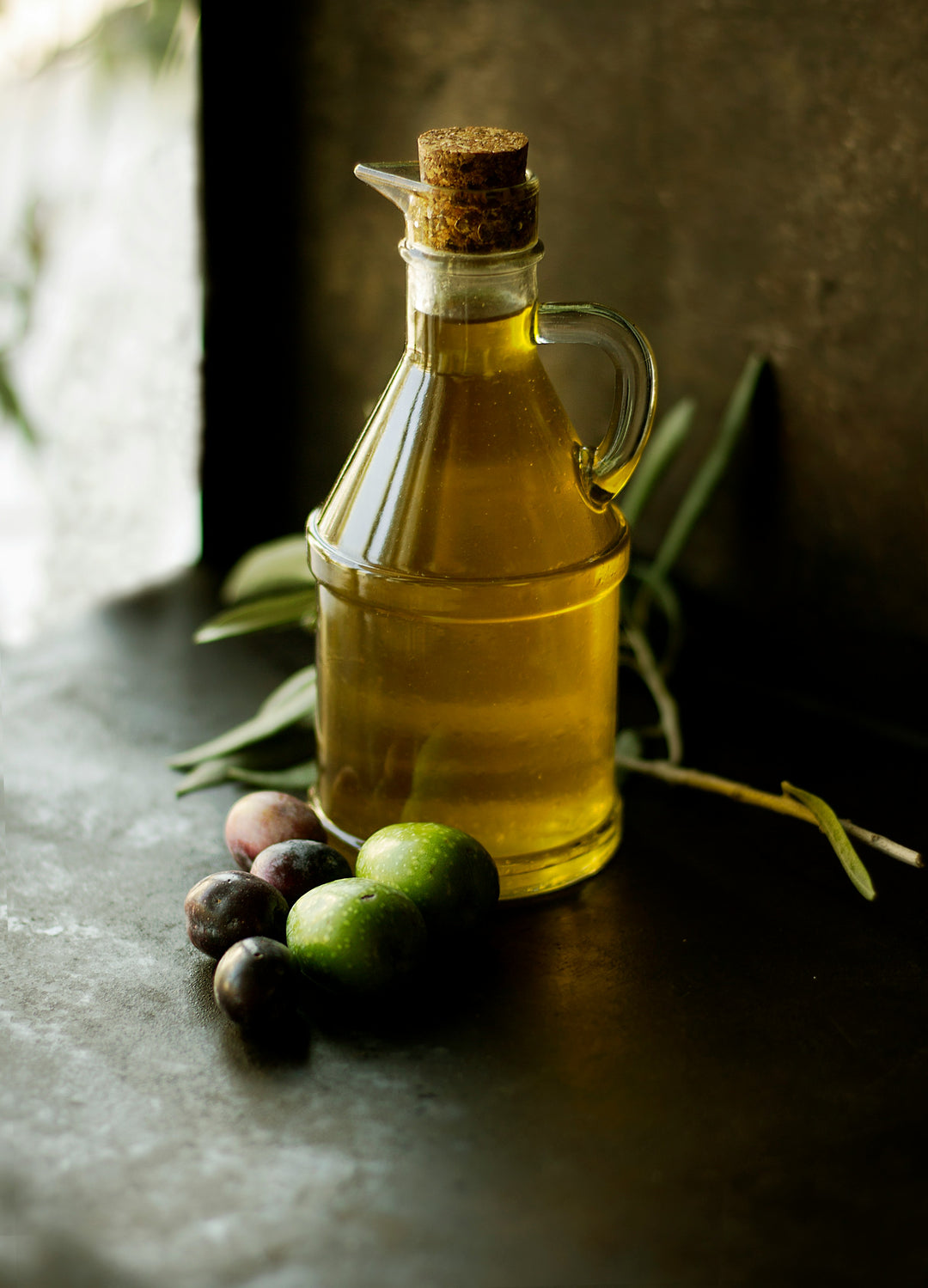 How to Taste Olive Oil Like a Pro: A Guide to Enjoying Fresh Olive Oil